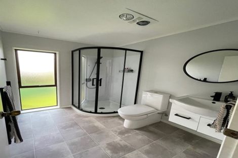 Photo of property in 5 Country Club Lane, Waiuku, 2123