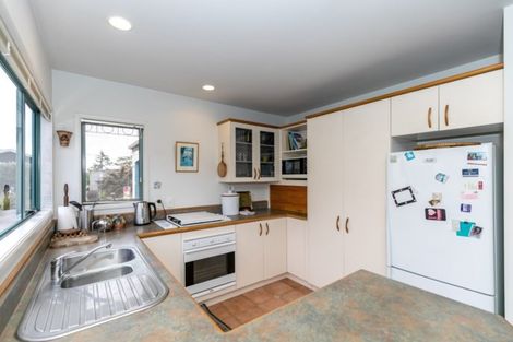 Photo of property in 4/84 Braid Road, St Andrews, Hamilton, 3200