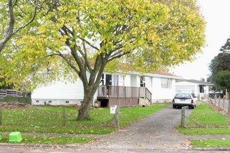 Photo of property in 7 Leaver Place, Weymouth, Auckland, 2103