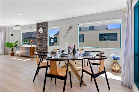 Photo of property in 26a Sunbrae Grove, Mount Maunganui, 3116