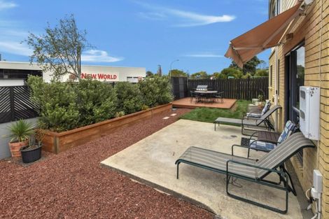 Photo of property in 1/173 Wellington Street, Howick, Auckland, 2014