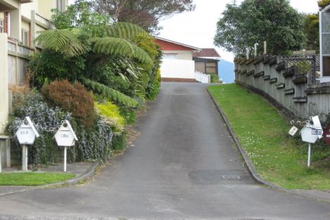 Photo of property in 18c Montana Place, Merrilands, New Plymouth, 4312