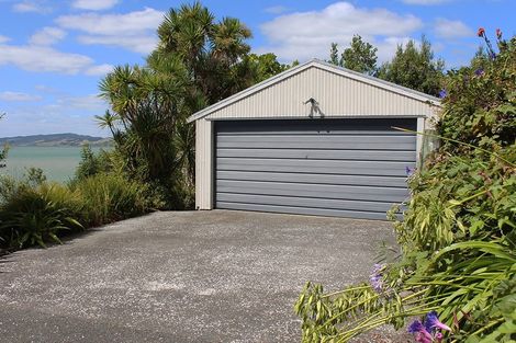 Photo of property in 122 Beach Road, Onerahi, Whangarei, 0110