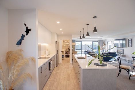Photo of property in 18 Park Street, Winton, 9720