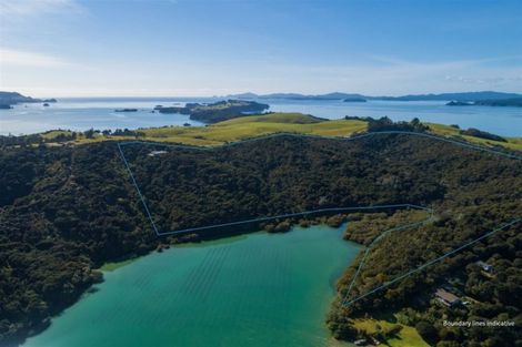 Photo of property in 329 Wharau Road, Kerikeri, 0293