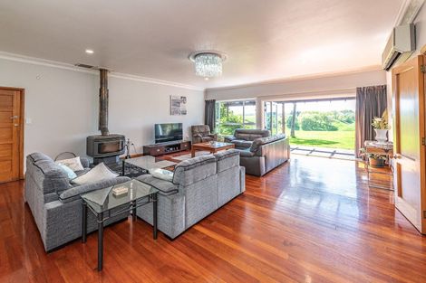 Photo of property in 100 Western Line, Brunswick, Whanganui, 4571