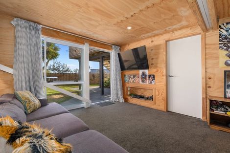 Photo of property in 17b Meander Drive, Welcome Bay, Tauranga, 3112