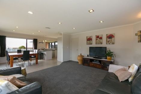 Photo of property in 5d James Drive, Bell Block, New Plymouth, 4312