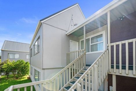 Photo of property in 71f Randwick Crescent, Moera, Lower Hutt, 5010