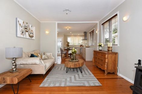 Photo of property in 113 Holly Street, Avondale, Auckland, 1026