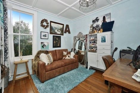 Photo of property in 30 King Street, Te Puke, 3119