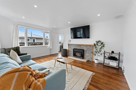 Photo of property in 50 Cowling Road, Hurdon, New Plymouth, 4310