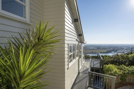 Photo of property in 249 Cannon Hill Crescent, Mount Pleasant, Christchurch, 8081