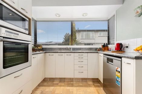 Photo of property in 19 Craven Street, Sockburn, Christchurch, 8042