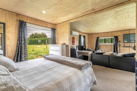 Photo of property in 113 Mason Road, Seaward Bush, Invercargill, 9871