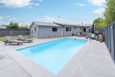 Photo of property in 145 Pukete Road, Pukete, Hamilton, 3200