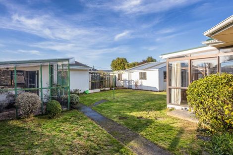 Photo of property in 7 Tenby Place, Avondale, Christchurch, 8061