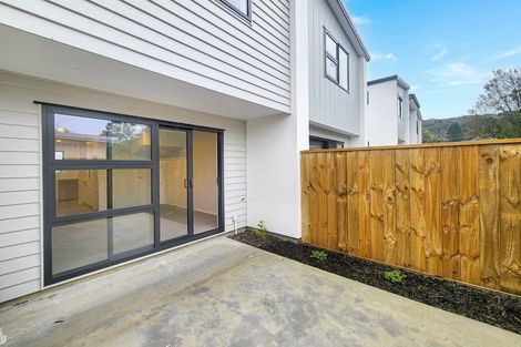 Photo of property in 5/31 Wainuiomata Road, Wainuiomata, Lower Hutt, 5014