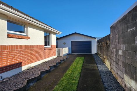 Photo of property in 51 Totara Park Road, Clouston Park, Upper Hutt, 5018
