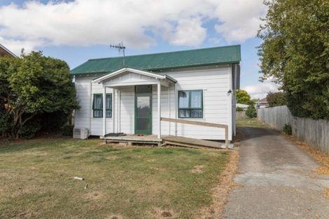 Photo of property in 61 Gordon Street, Dannevirke, 4930