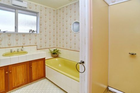 Photo of property in 1/315 Sawyers Arms Road, Bishopdale, Christchurch, 8053