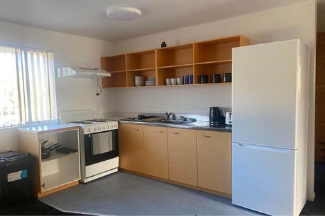 Photo of property in 3/125 Carrington Road, Point Chevalier, Auckland, 1025