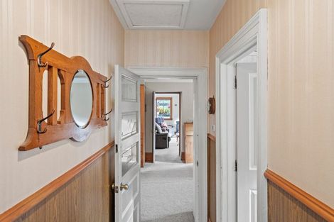 Photo of property in 16 Caernarvon Street, Arrowtown, 9302