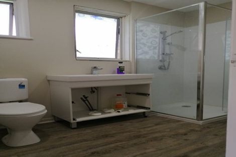 Photo of property in 103 Cascades Road, Pakuranga Heights, Auckland, 2010