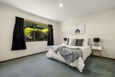 Photo of property in 30 Summerhaven Place, Ohauiti, Tauranga, 3112