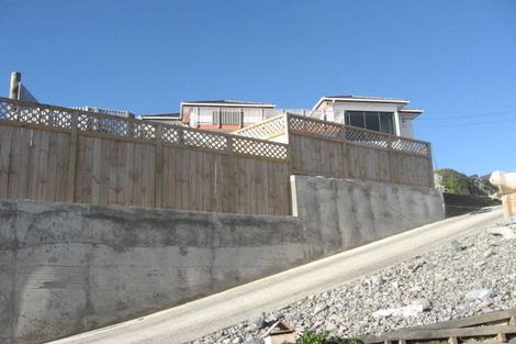 Photo of property in 28 Lambley Road, Titahi Bay, Porirua, 5022