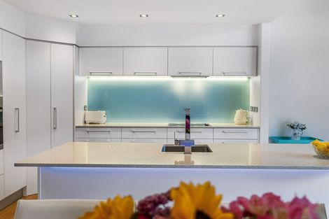 Photo of property in 8 Canmore Street, Pokeno, 2402