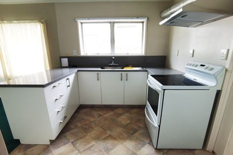 Photo of property in 1/6 Hemsway Place, Sunnyhills, Auckland, 2010