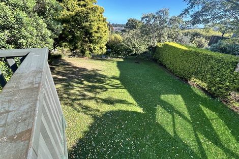 Photo of property in 104 Winara Avenue, Waikanae, 5036