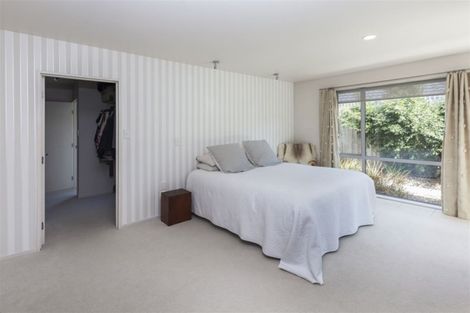 Photo of property in 9 Dunvegan Place, Harewood, Christchurch, 8051