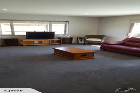 Photo of property in 20 Defender Crescent, Beachlands, Auckland, 2018