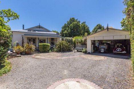 Photo of property in 16 Rata Road, Raumati Beach, Paraparaumu, 5032