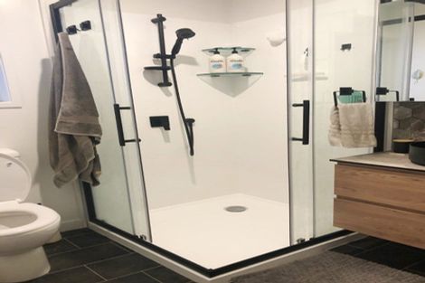 Photo of property in 15 Ash Grove, Maungaturoto, 0520