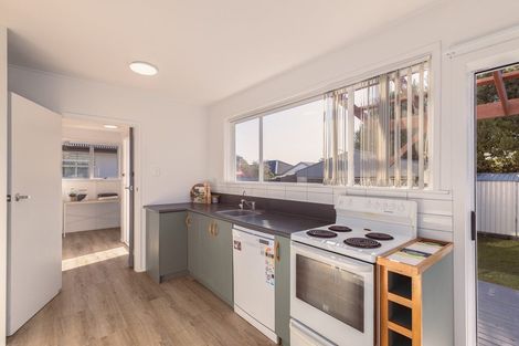 Photo of property in 57 Dunarnan Street, Avonside, Christchurch, 8061