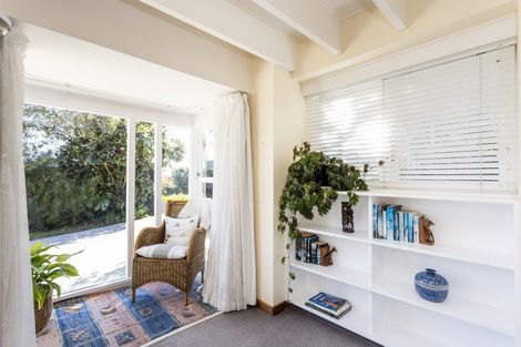 Photo of property in 3 Rosehill Road, Macandrew Bay, Dunedin, 9077