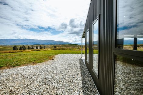 Photo of property in 138 Ruffell Road, Tarras, Cromwell, 9383