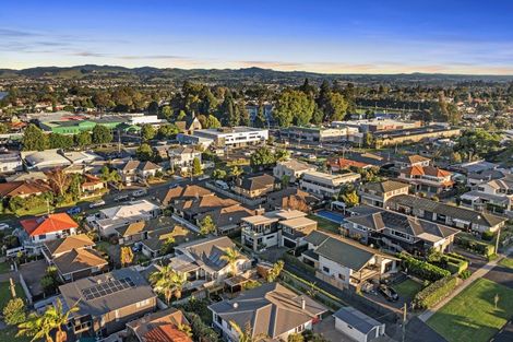 Photo of property in 118 Edgecumbe Road, Tauranga South, Tauranga, 3112