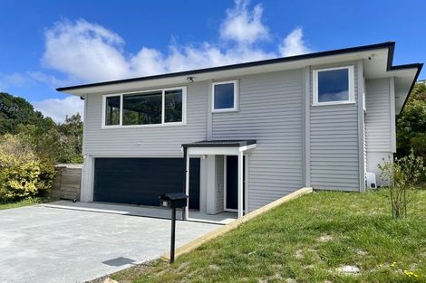 Photo of property in 15 Dowse Drive, Maungaraki, Lower Hutt, 5010