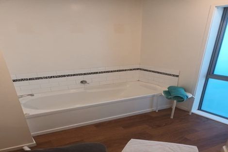 Photo of property in 3 Gazelle Avenue, Beach Haven, Auckland, 0626