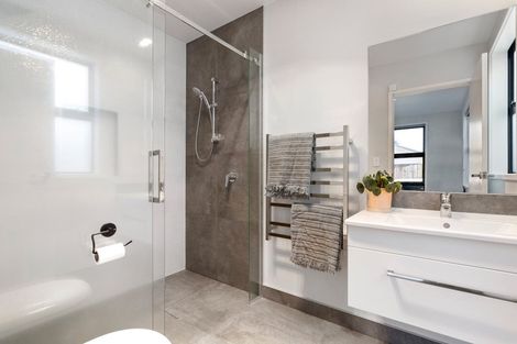 Photo of property in 64 Franks Way, Papamoa Beach, Papamoa, 3118