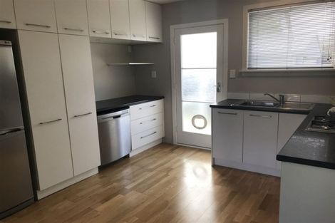 Photo of property in 2/40a Brookside Terrace, Bryndwr, Christchurch, 8053