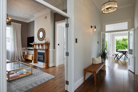 Photo of property in 10 Asquith Avenue, Mount Albert, Auckland, 1025