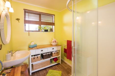 Photo of property in 7 Angle Street, Picton, 7220