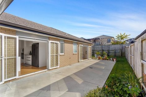 Photo of property in 9 Arahi Place, Rototuna North, Hamilton, 3210