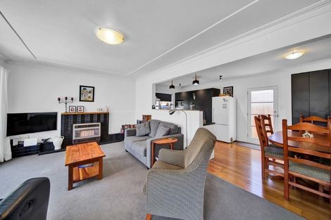 Photo of property in 3b Wheeler Place, Upper Vogeltown, New Plymouth, 4310