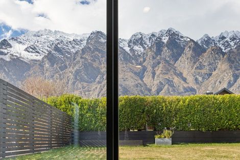 Photo of property in 15 Ellesmere Avenue, Jacks Point, Queenstown, 9371